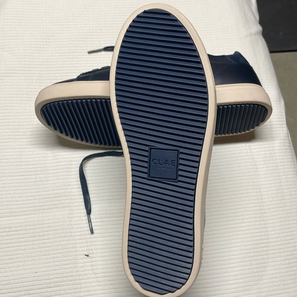 CLAE MALONE - Navy Malone Leather Sneakers - Picture 8 of 10